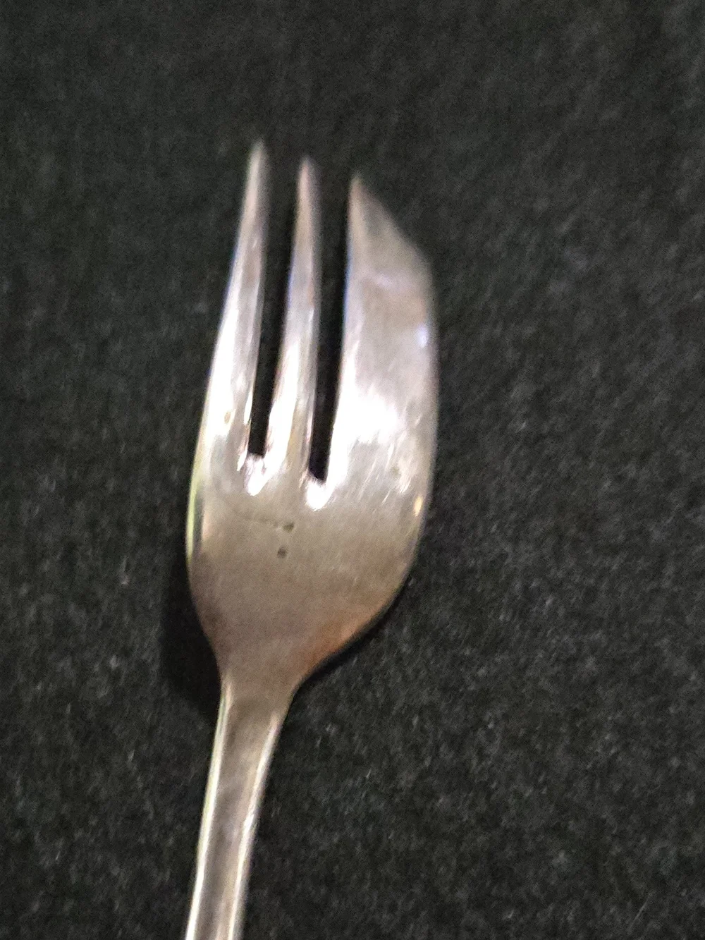 Vintage Stainless Steel Silver Pastry Fork - Durable Home Dining Flatware